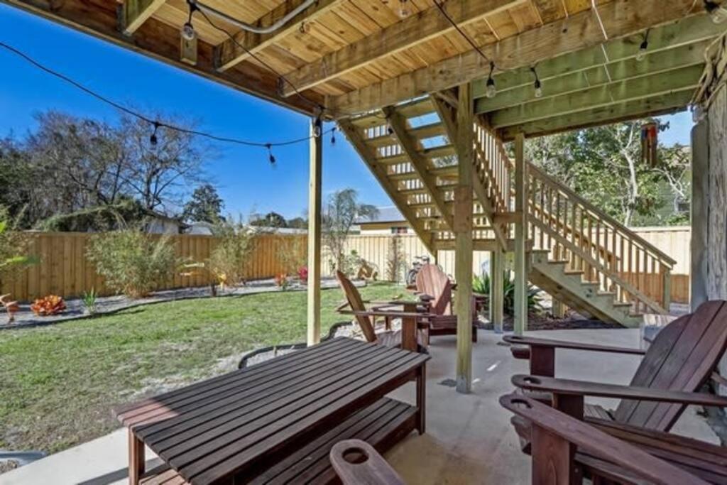 Beachside Retreat Awaits At 杰克逊维尔海滩 外观 照片